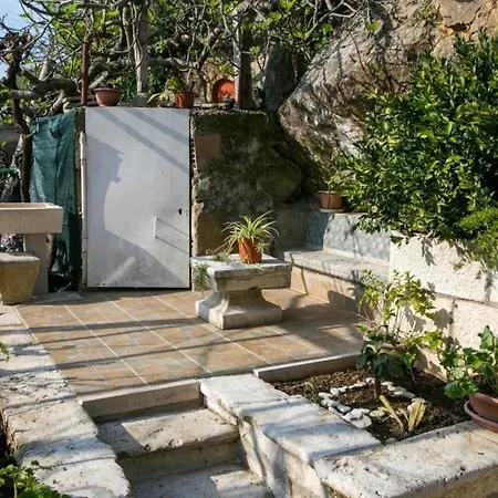 Apartment Kusalo- Basic Triple With Patio Dubrovnik